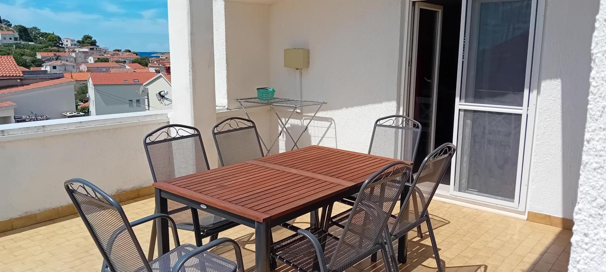Apartmani Alaga B Tribalj 外观 照片